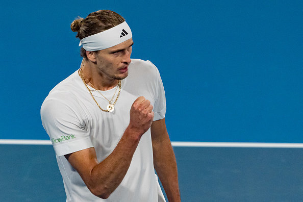 英国网球队鏖战意大利网球队，兹维列夫惊艳世界的简单介绍