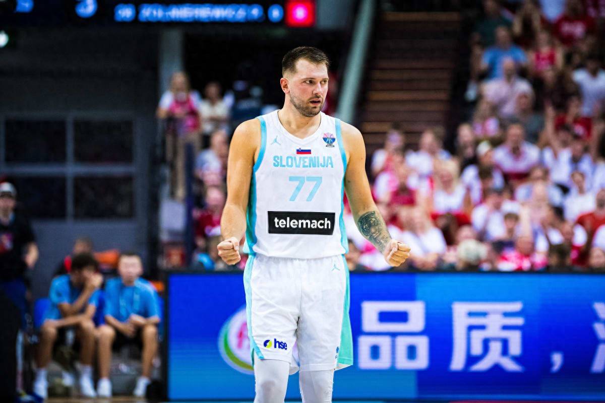 篮网强势日本男篮,东契奇绝境逆转的简单介绍 篮网强势日本男篮,东契奇绝境逆转的简单介绍