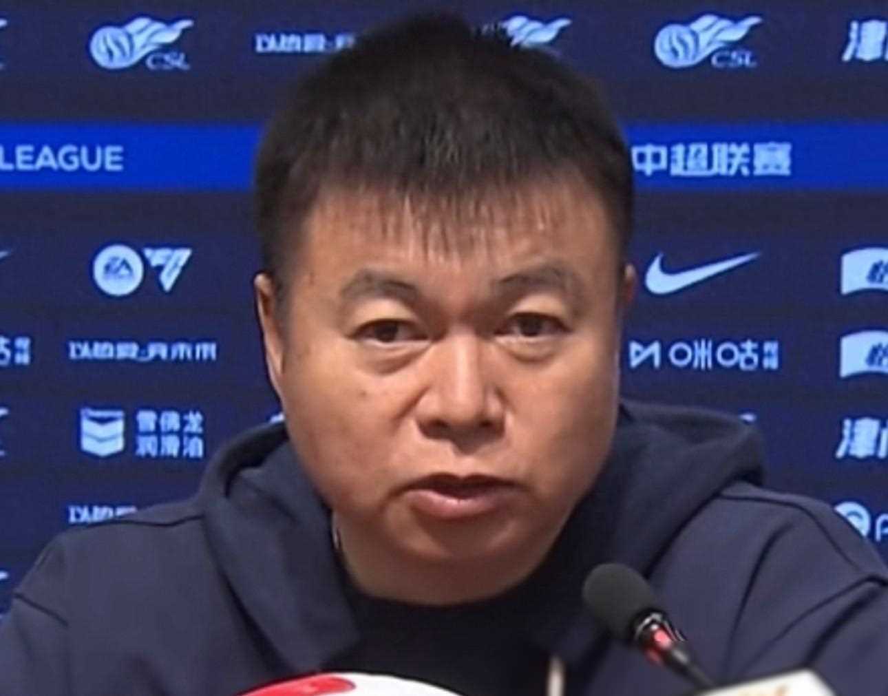 主教练针对失利发表观点:信心不减 主教练针对失利发表观点:信心不减