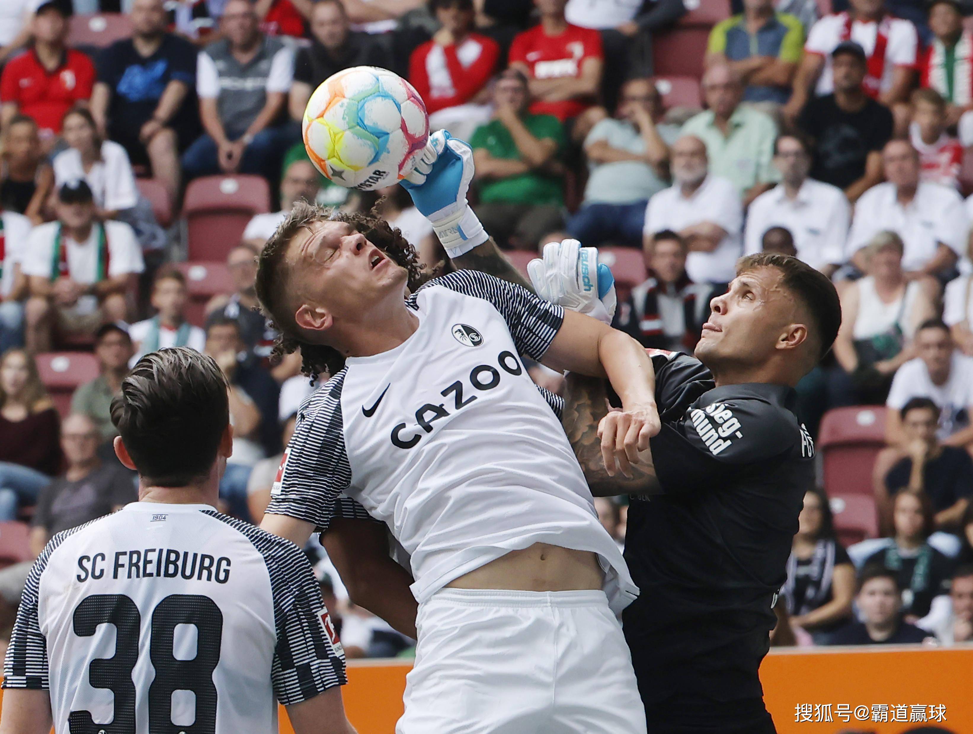 关于弗莱堡与莱比锡争夺争冠席位激烈火拼的信息 关于弗莱堡与莱比锡争夺争冠席位激烈火拼的信息