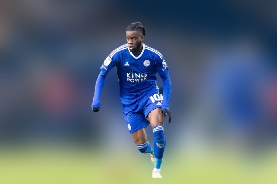 汉堡队高歌猛进，再次取得胜利