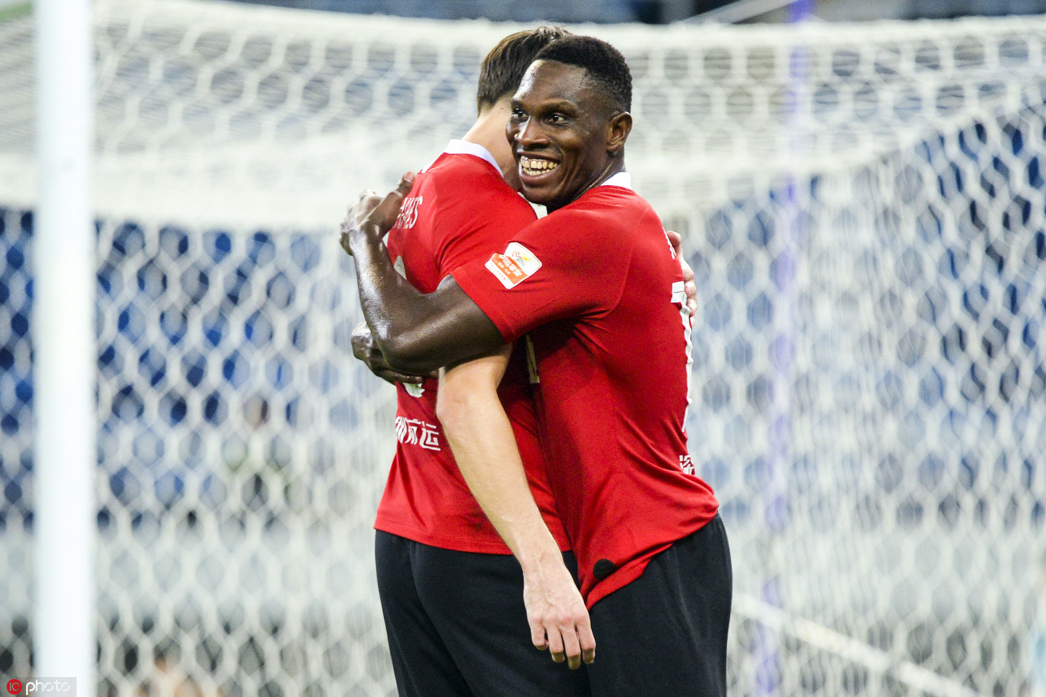 天津天海战平收官，角逐缠绵令人过足瘾