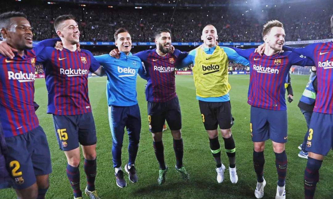 包含巴萨惜败拜仁，梅西迫使得分涌现败局的词条