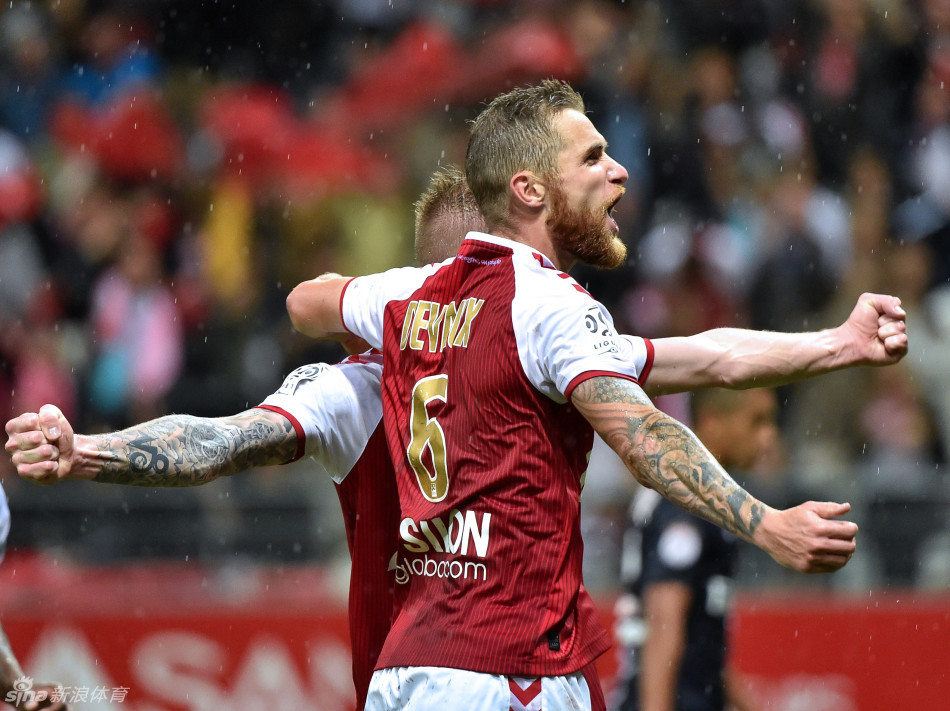 亚眠主场大胜兰斯，法甲保级前景一片光明的简单介绍