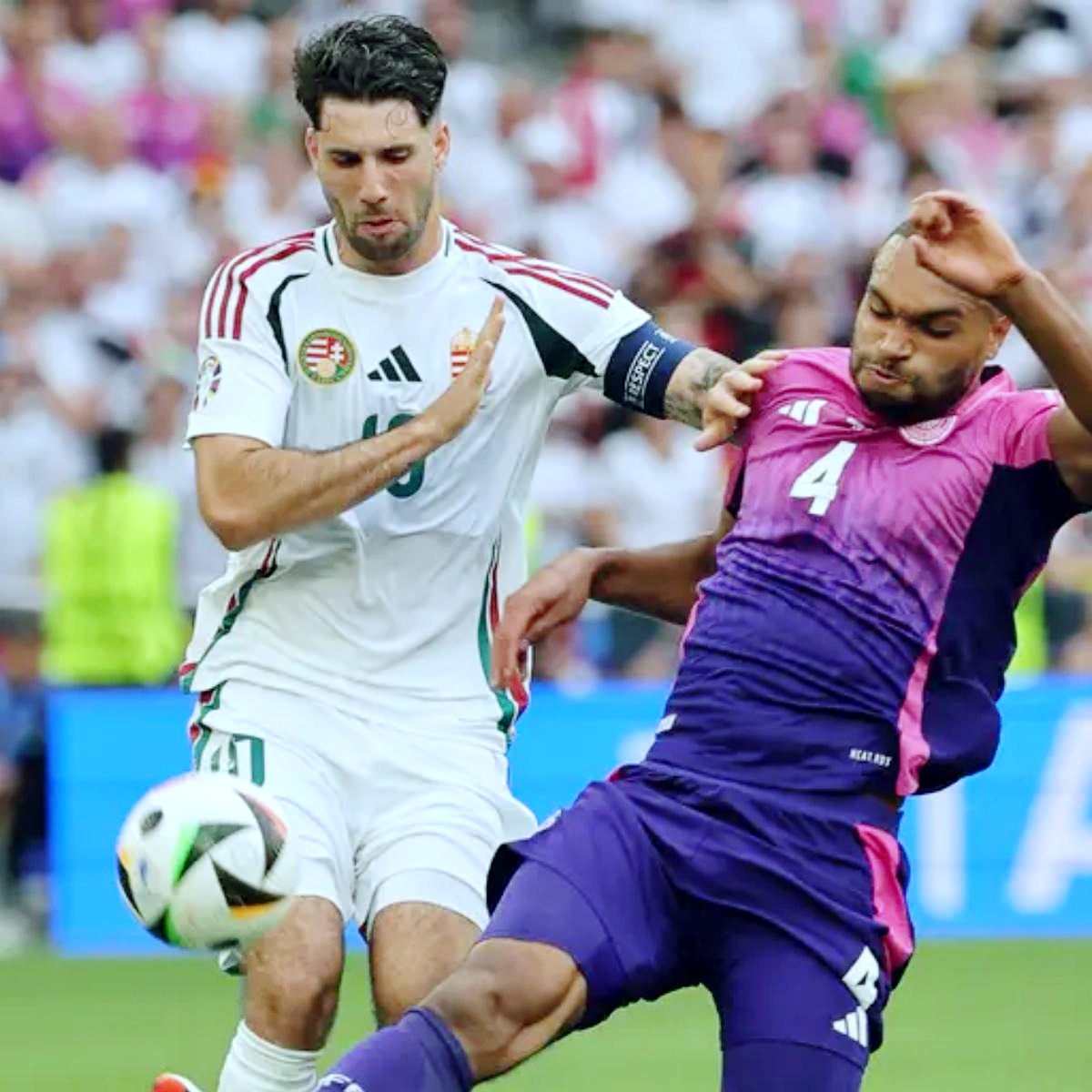 德国完胜葡萄牙，奥亚尔萨瓦尔扛起全队