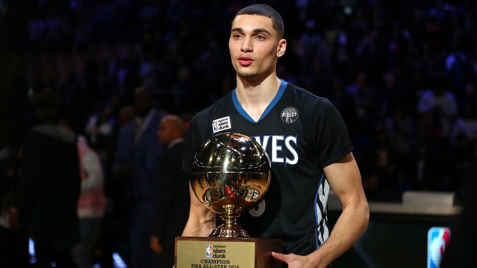 哈登的季后赛之夜，当硬仗之王降临